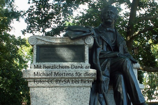 Statue von Theodor Fontane